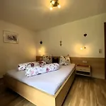 Haus Reiterer Apartment *
