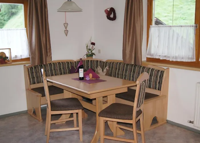 Haus Reiterer Нойштифт-им-Штубайталь